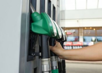 Gobierno lanza programa para regularizar gasolineras y plantas de gas en México
