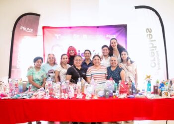 Fortalece INJUVE vínculos intergeneracionales en la Casa Hogar del Adulto Mayor en coordinación con el Sistema DIF Estatal