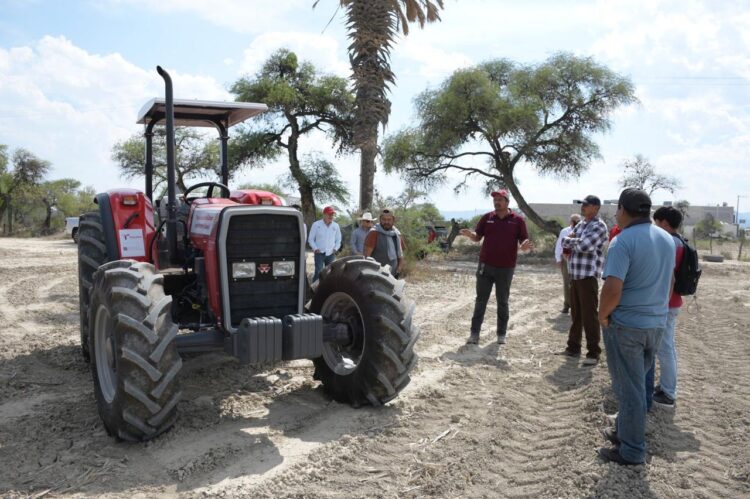 Fortalece Gobierno de Tamaulipas productividad agrícola con Central de Maquinaria