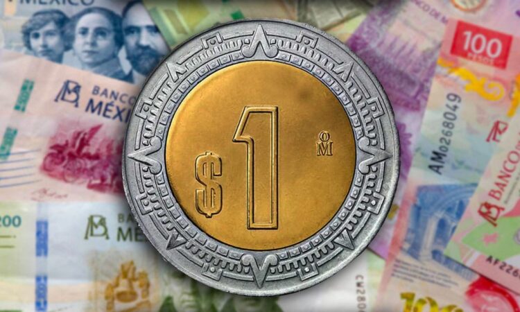 Peso mexicano se ubica en 17.2105 por dólar