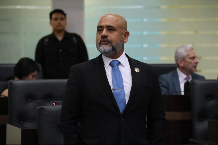 Propone cambiar nombre a comisión del Congreso del Estado