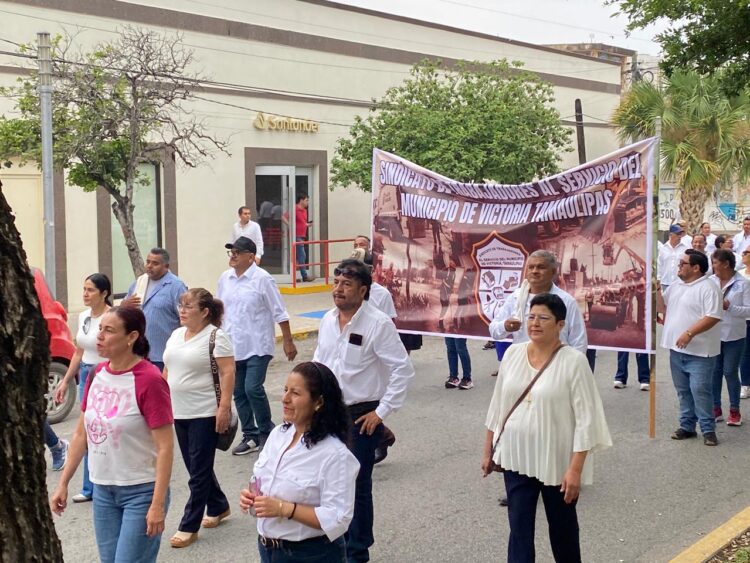 Mantiene sindicato de Victoria diálogo con el Ayuntamiento; avanzan acuerdos laborales