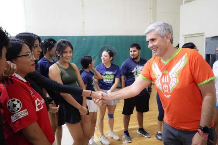 Juan Carlos Zertuche impulsa a bravos de la UAT a torneo internacional en Puerto Vallarta