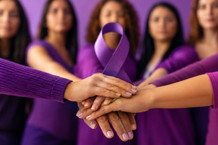 Impulsan programa “Reina Roja” para protección y empoderamiento de las mujeres