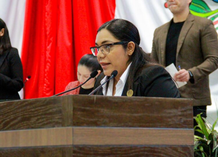 Impulsa Lucero Deosdady reconocimiento legal a madres y padres sin vínculo biológico