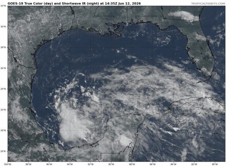 Alertan por lluvias intensas en Tamaulipas por posible disturbio tropical