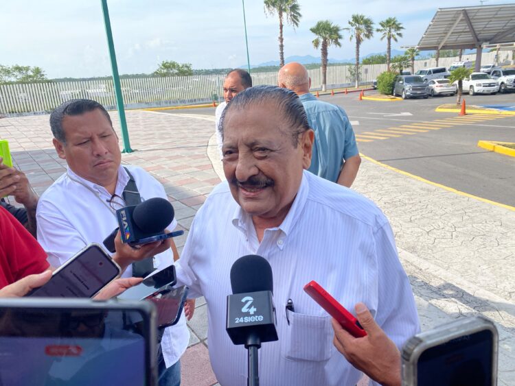 Llama Arnulfo Rodríguez a privilegiar la unidad