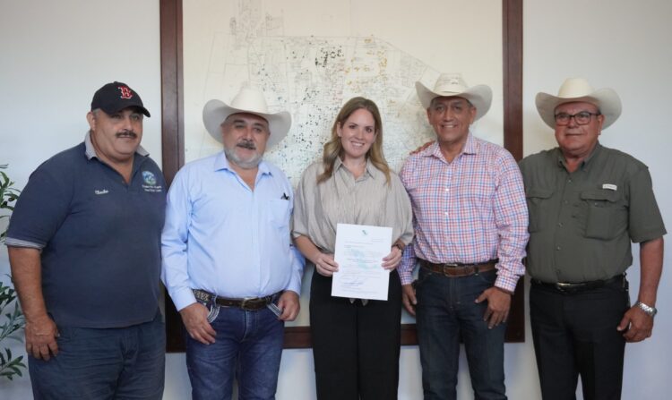 Nombran a Ale Cárdenas primera Embajadora de Buena Voluntad de la FEMCAE 