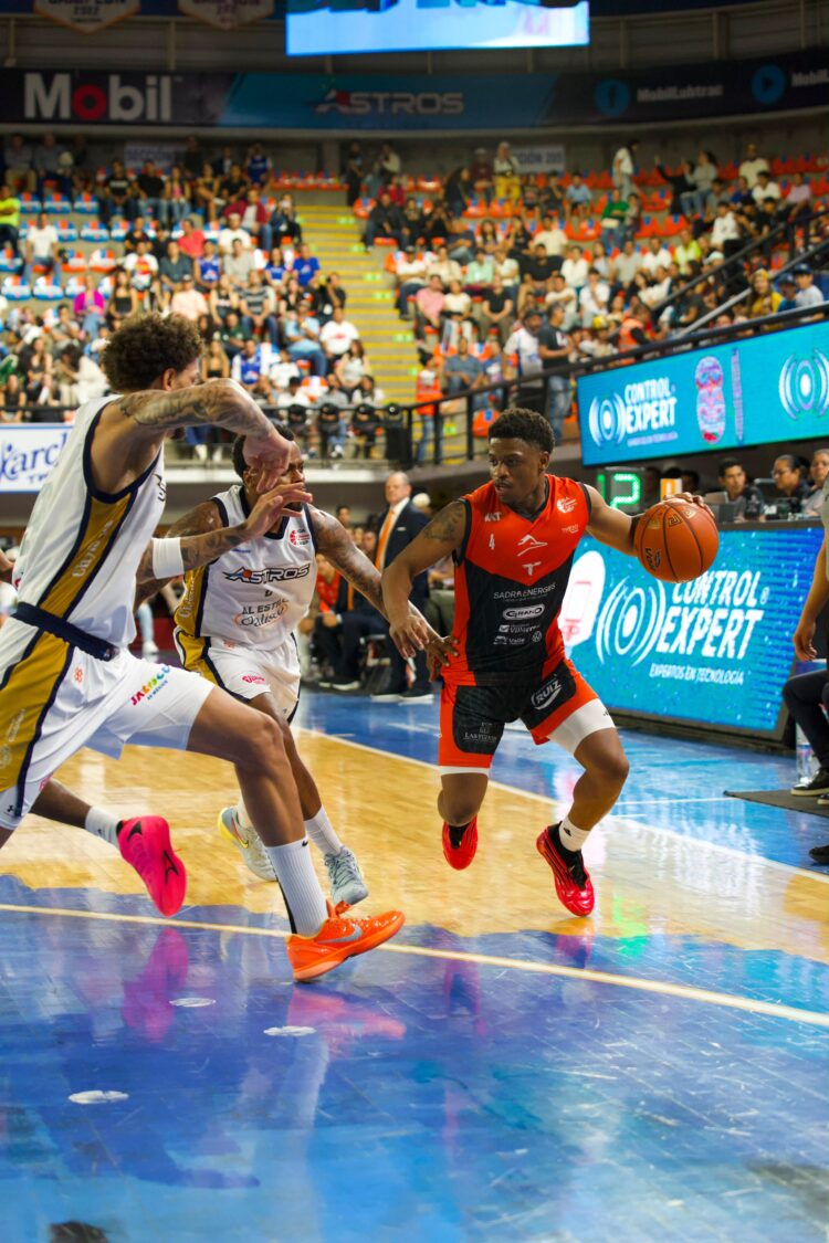 CorreBasket y Astros protagonizan juegazo en la LNBP