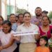 Después de 50 años, Mónica Villarreal entrega pavimentación en Laguna de la Puerta