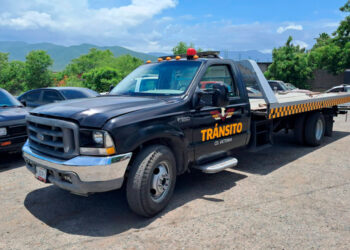 Propone Tránsito adquirir nuevas grúas bajo esquema autofinanciable