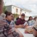 Tarde amena con lotería y sorpresas lleva Humberto Prieto Herrera a las colonias
