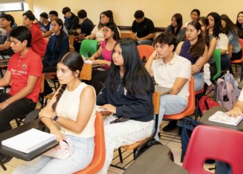 Inician más de 800 estudiantes su formación profesional en el Tecnológico del Mante