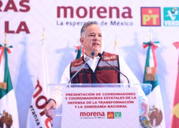 Santiago Nieto toma el mando de Morena en Querétaro y llama a construir un nuevo rumbo