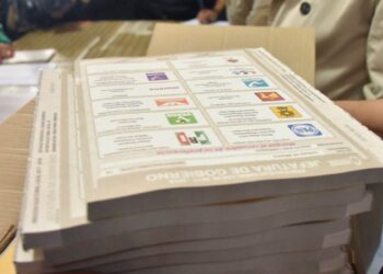 Aprueba INE boletas planchadas 