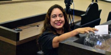 Gaby Regalado busca contender por alcaldía de Nuevo Laredo