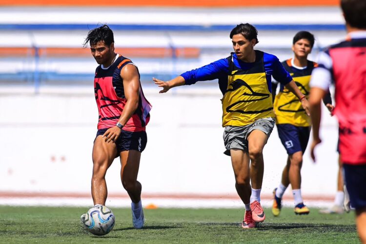 Apuntan juveniles a triunfo de arranque