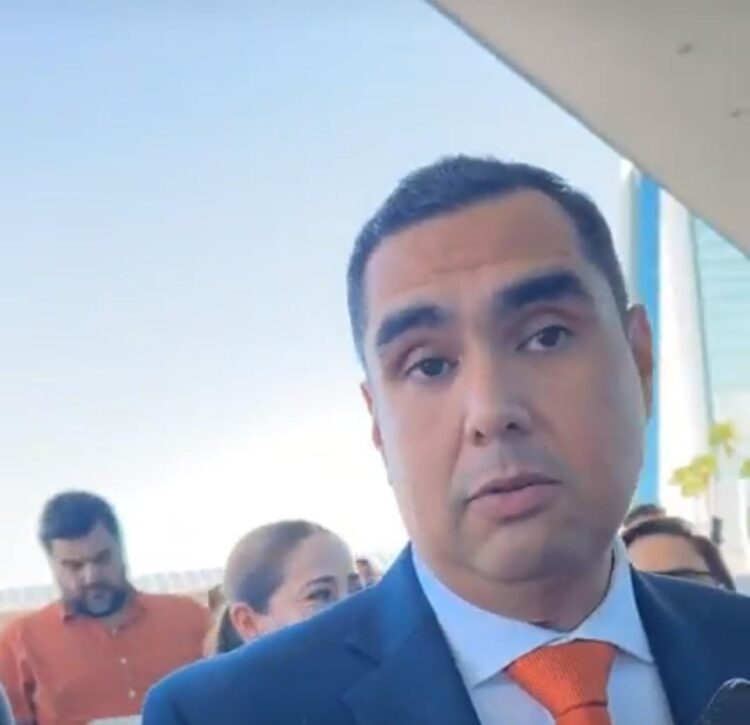 “No somos paleros de Morena”: Roberto Lee marca distancia del oficialismo