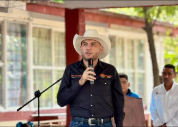 Anuncian rescate de carretera interejidal de Padilla
