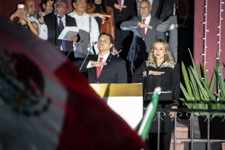 Se suma Congreso a festejos patrios