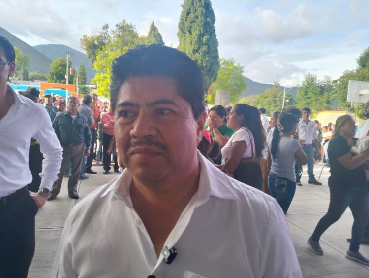 Jaumave reporta avances en agua y electrificación
