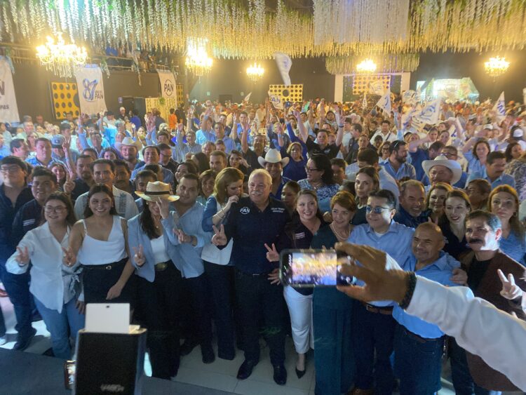 PAN abre espacio a nuevos perfiles rumbo a 2027