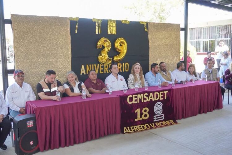 Humberto Prieto Herrera celebra aniversario 29 del CEMSADET 18 junto a familias del ejido Alfredo V. Bonfil