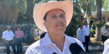 Morena va con encuestas; llama Prieto a aspirantes a “no comer ansias”