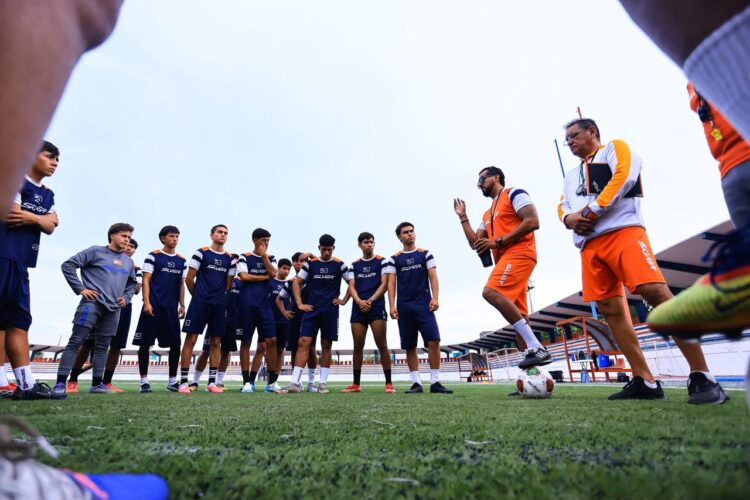 Va Correcaminos por su tercera victoria ante Halcones en la Liga TDP