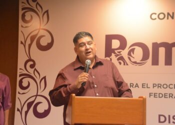 Roman Bock va por diputación federal en el quinto distrito 