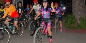 Más de 150 ciclistas se suman a la Gran Rodada Nocturna por el 81 aniversario del Zoológico Tamatán