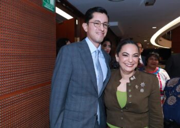 Destaca canciller Roberto Velasco política exterior basada en la soberanía, la protección consular y la cooperación internacional