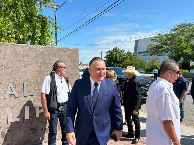 Insiste GPPAN en liberar a Rómulo Garza