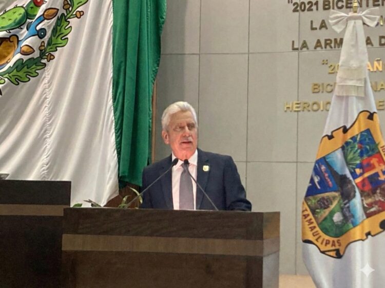Armando Zertuche reporta 15 iniciativas y 197 actividades parlamentarias en su segundo informe