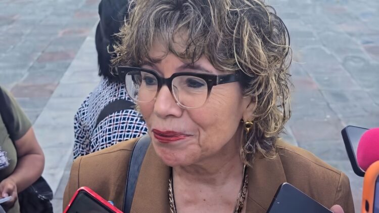 Silvia Casas descarta distraerse con otros cargos y prioriza reducir la pobreza extrema