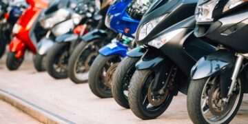 Por una movilidad más segura: aprueban reformas sobre motocicletas 
