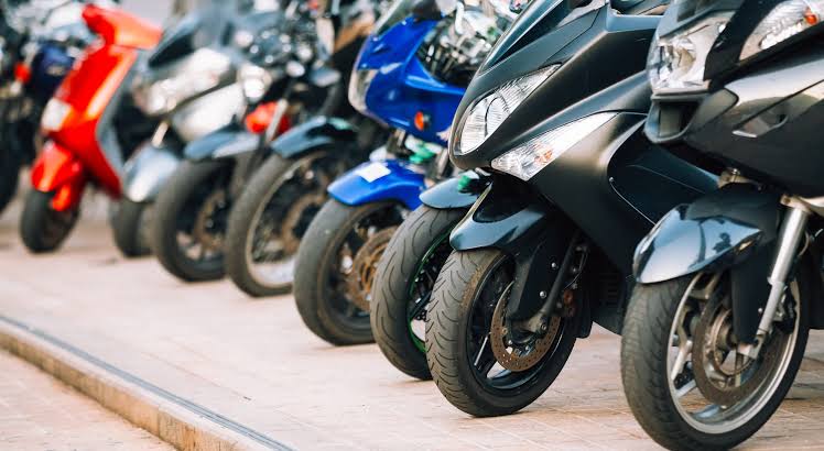Por una movilidad más segura: aprueban reformas sobre motocicletas