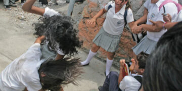 Urgen reglamentos de conducta para evitar la violencia en escuelas 