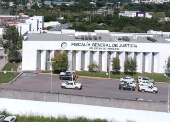 Detiene FGJT a 10 personas y aseguran cerca de 20 vehículos en operativos